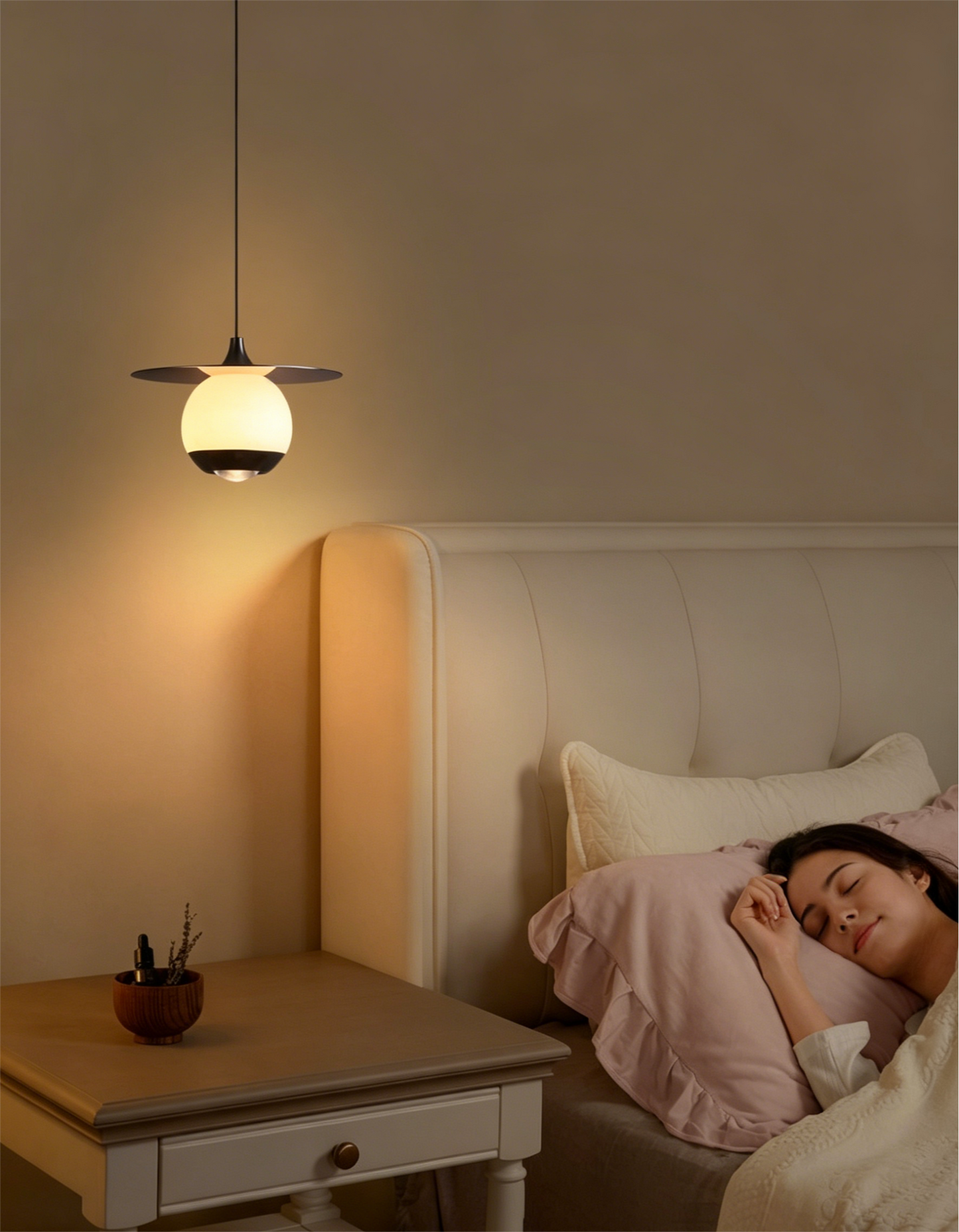 Steel Halo Marble Pendant Light – Sculptural Ambient Ceiling Lamp